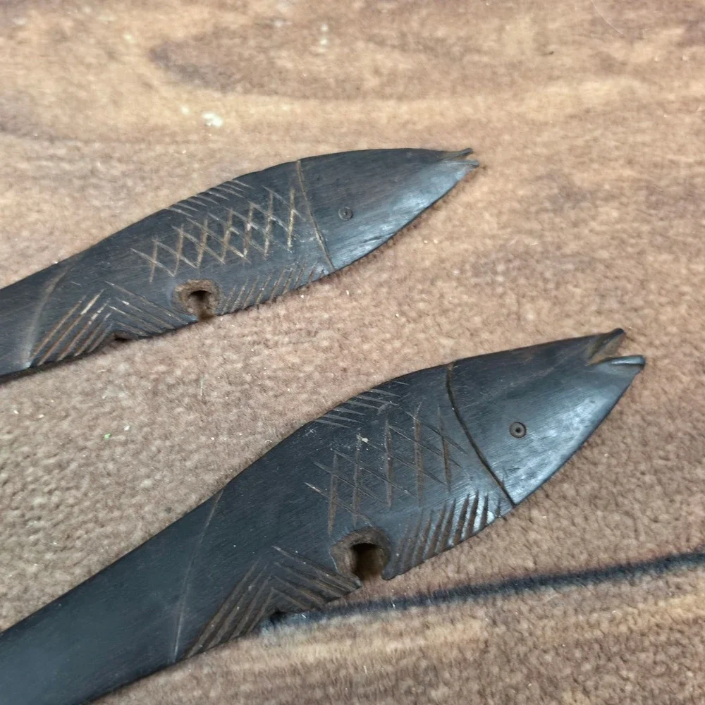 Salad Serving Set Home 12.5in Dark Wood Excellent Fish Hand Carved